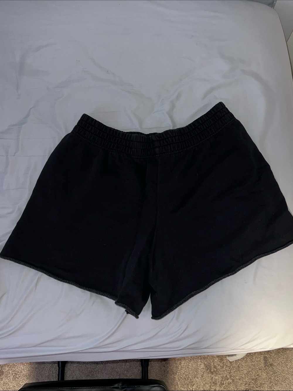 Offline by Aerie Black Sweat Shorts Size Large - Picture 3 of 4